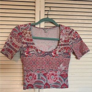 Guess Red and Gray Patterned Blouse